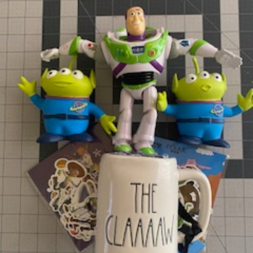 TOY STORY BUNDLE - Picture 11 of 16